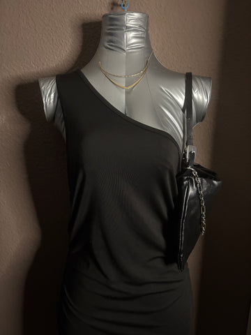 Robe Noire Asymétrique – Taille L