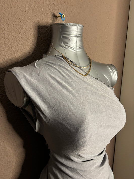 Haut asymétrique gris – Taille S