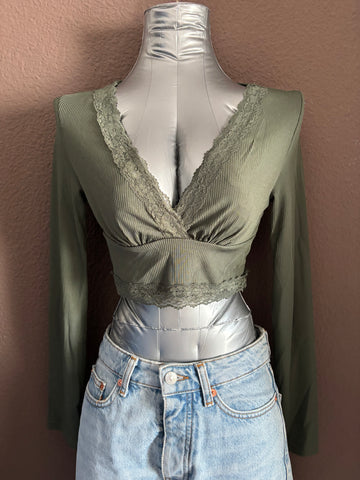 haut manche longue crop top kaki shein taille S