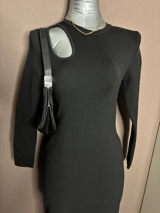 Robe noire côtelée dos ouvert – Pull&Bear taille M